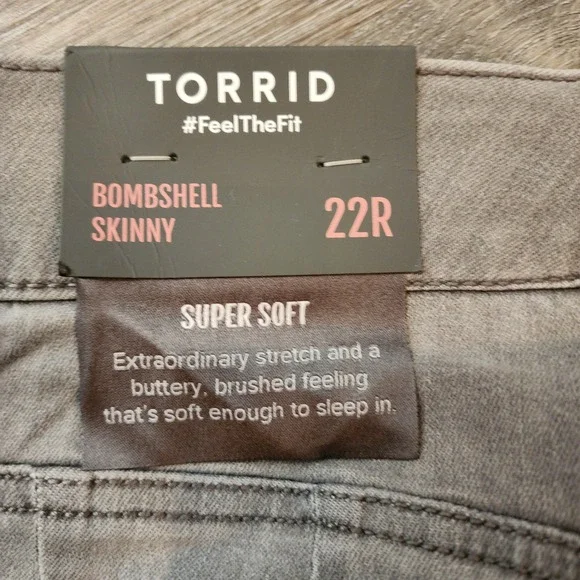 NWT Torrid Bombshell Skinny Jeans 22 Gray Distressed‎ High Rise Soft Stretch - Picture 4 of 16